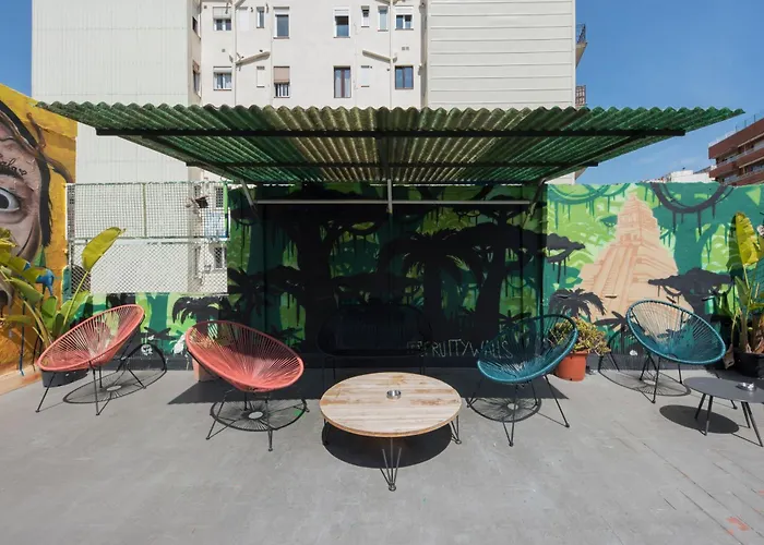 No Limit GraffitiHostel